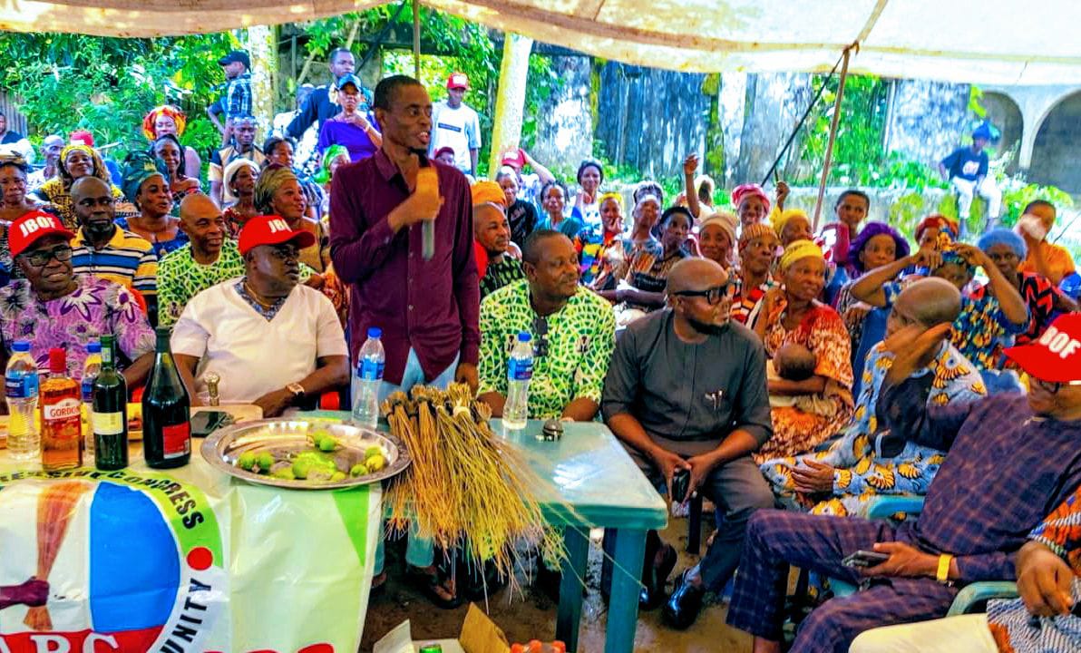 Mass defection hits Obingwa East as Ogbonna declares for Abia Assembly seat